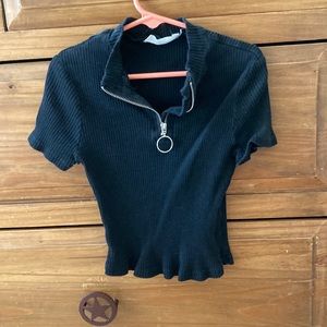 Shein 11–12 year old black zip up crop top